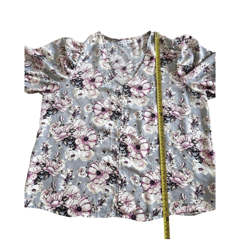 Ophelia Roe Gray And pink Floral Casual Flowy Business Casual Blouse Size L. - Picture 9 of 9